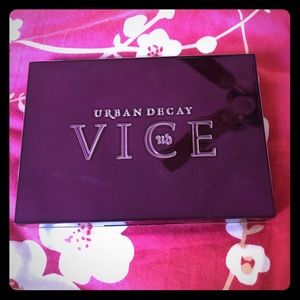 Urban Decay Vice Lipstick Palette